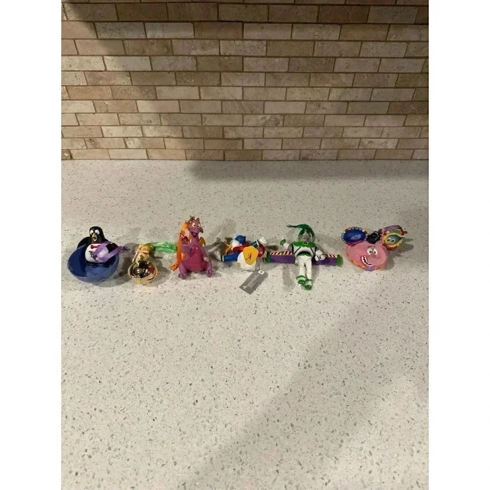 damaged disney ornament lot‎